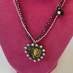 Betsy Johnson, Elegant Black and Gold Heart Pendant Necklace